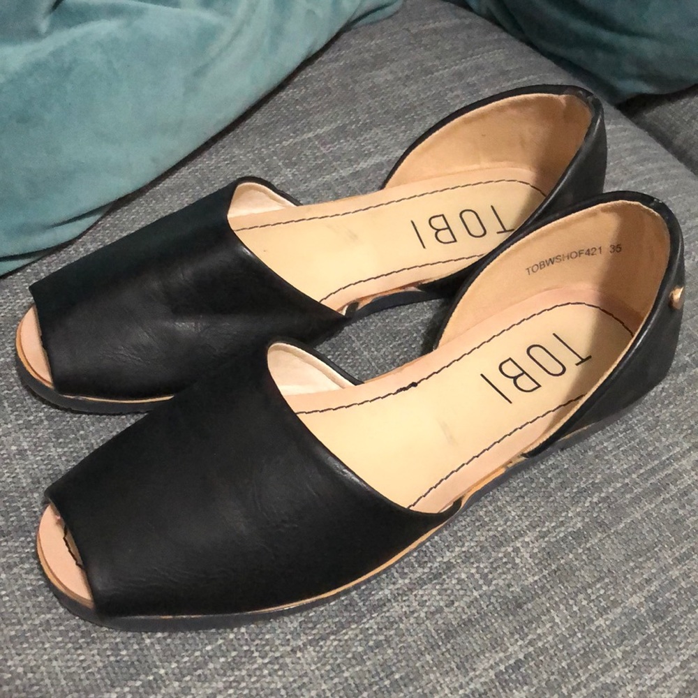 Black flats